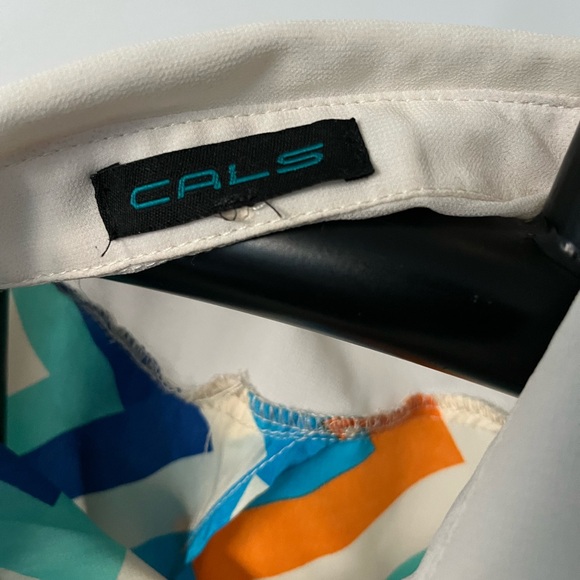 Cals - Top - Picture 4 of 5